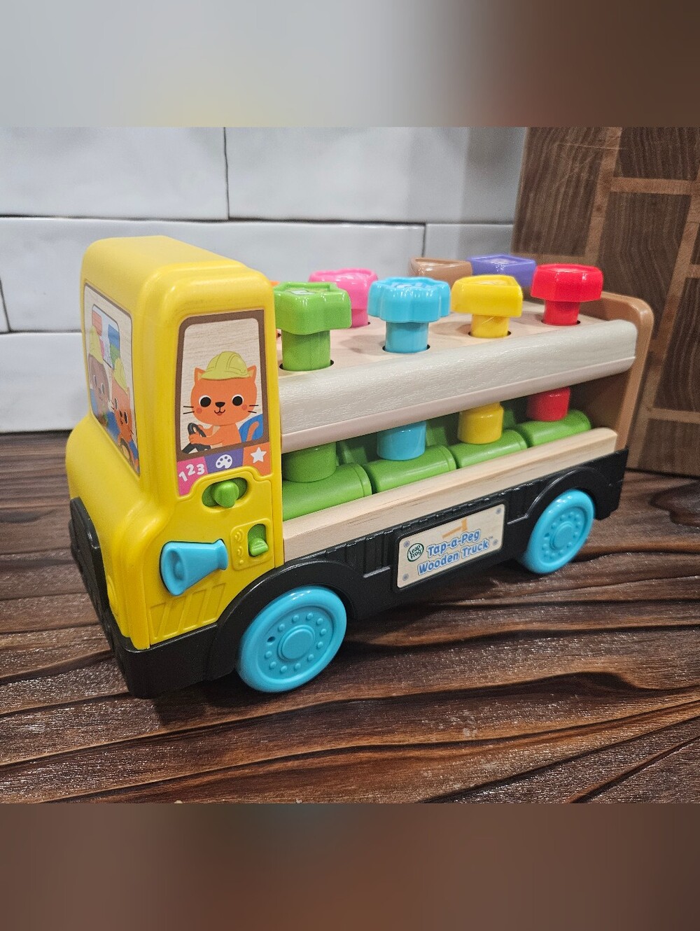 Leap Frog Tap A Peg Wooden Truck With Hammer Interactive Toy